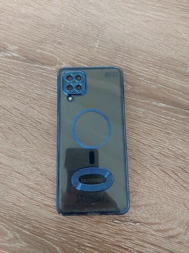 Samsung Galaxy A12, 64 GB, rəng - Qara, Sensor, Barmaq izi, İki sim kartlı lalafo.az -da Samsung Galaxy A12, 64 GB, rəng - Qara, Sensor, Barmaq izi, İki sim kartlı