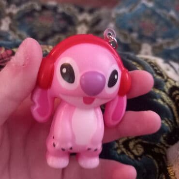 Stitch çəhrayı rənglərinin asımliq açardan ve ya sumkadan almaq olar lalafo.az -da Stitch çəhrayı rənglərinin asımliq açardan ve ya sumkadan almaq olar