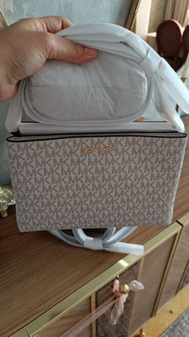 Michael Kors, İşlənmiş lalafo.az -da Michael Kors, İşlənmiş