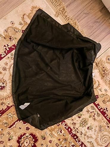 Qara rəngli yüngül küləkkeş (windbreaker) gödəkçə - Material: parlaq lalafo.az -da — 1 Qara rəngli yüngül küləkkeş (windbreaker) gödəkçə - Material: parlaq — 1