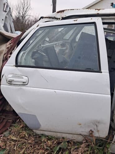 Sağ arxa, VAZ (LADA) PRIORA, 2012 il, Rusiya, Ödənişli çatdırılma lalafo.az -da Sağ arxa, VAZ (LADA) PRIORA, 2012 il, Rusiya, Ödənişli çatdırılma