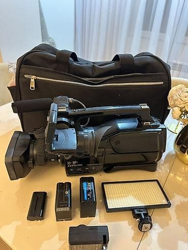 Sony HD videokamera dəsti Sony HD 1500 Kamera 3 adapdir Projektor lalafo.az -da Sony HD videokamera dəsti Sony HD 1500 Kamera 3 adapdir Projektor