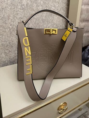 Əl çantası, Fendi lalafo.az -da Əl çantası, Fendi