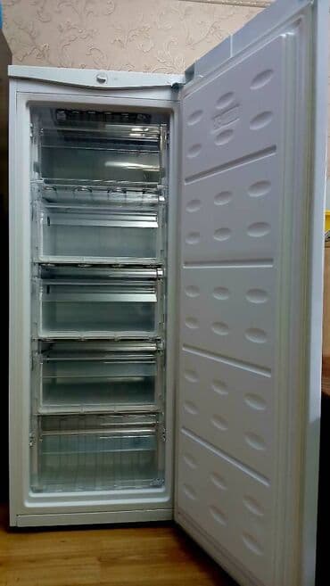 Yeni Türkiyə istehsalı UĞUR dərin dondurucu alınıb 1000m/satış 650m lalafo.az -da Yeni Türkiyə istehsalı UĞUR dərin dondurucu alınıb 1000m/satış 650m