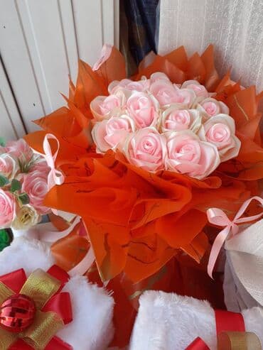 Hediyelik gül buketi 15 aze çatdırlmada var lalafo.az -da Hediyelik gül buketi 15 aze çatdırlmada var