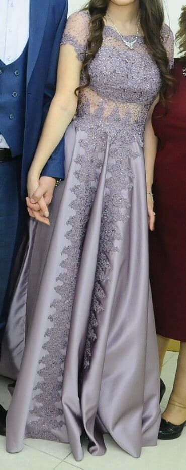 Sahil ticaret mərkəzinden 600 manata alınıb. Bir defe geyinilib lalafo.az -da Sahil ticaret mərkəzinden 600 manata alınıb. Bir defe geyinilib