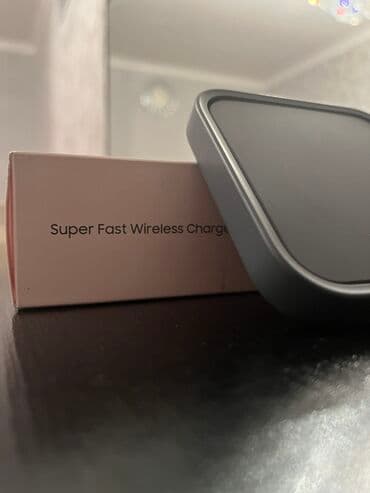 Simsiz şarj cihazı Samsung, 15 Vt, İşlənmiş lalafo.az -da Simsiz şarj cihazı Samsung, 15 Vt, İşlənmiş