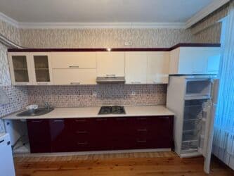 Metbex mebeli 650azn. Aspirator qaz ustunde verilir. Olcusu Yuxarı lalafo.az -da Metbex mebeli 650azn. Aspirator qaz ustunde verilir. Olcusu Yuxarı