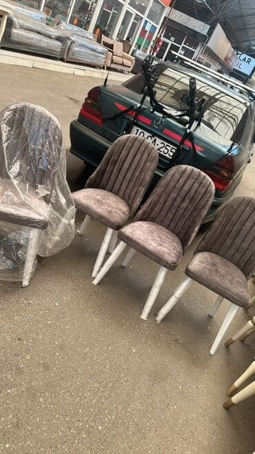 Düzbucaqlı oturacağı və qabırğalı dizaynlı kürəyi olan, qəhvəyi lalafo.az -da Düzbucaqlı oturacağı və qabırğalı dizaynlı kürəyi olan, qəhvəyi