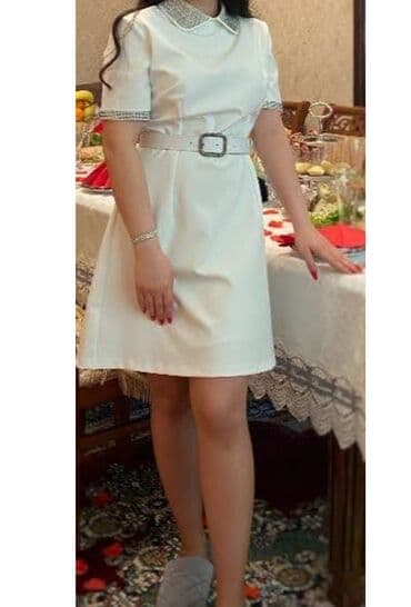 Ağ rəngli qısa don - Klassik, dizə yaxın uzunluq - Qısa qollar - Peter lalafo.az -da Ağ rəngli qısa don - Klassik, dizə yaxın uzunluq - Qısa qollar - Peter