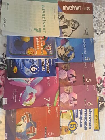 Dərsliklər satılır.səliqəli işlənib.yarı qiymətinə lalafo.az -da Dərsliklər satılır.səliqəli işlənib.yarı qiymətinə