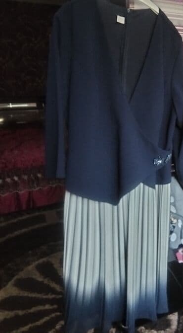 Kostyum tipli don satılır .3 defe geyilib.180 AZN alınıb 70 AZN lalafo.az -da Kostyum tipli don satılır .3 defe geyilib.180 AZN alınıb 70 AZN