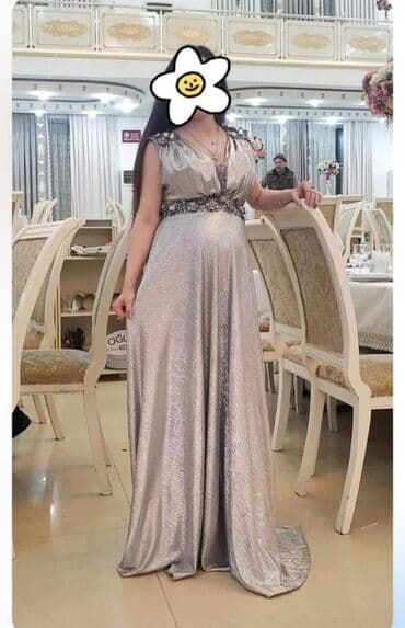 Bir defe geynilib Baha alinib 210 Azn alinib satilir 60azn lalafo.az -da Bir defe geynilib Baha alinib 210 Azn alinib satilir 60azn