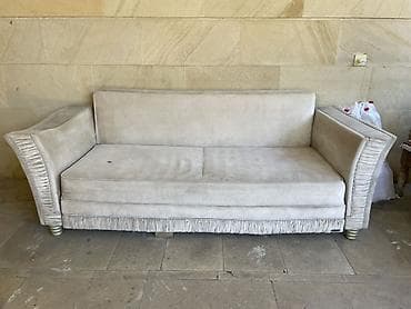 Klassik üslubda 3 hissədən ibarət yumşaq mebel dəsti: - 1 ədəd geniş lalafo.az -da Klassik üslubda 3 hissədən ibarət yumşaq mebel dəsti: - 1 ədəd geniş