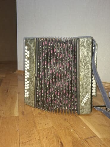 Akustik Akkordeon, İşlənmiş lalafo.az -da Akustik Akkordeon, İşlənmiş