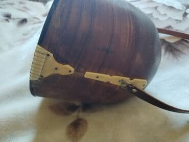 Ud: Saz – əl işidir, klassik uzun saplı Azərbaycan-türk xalq çalğı aləti lalafo.az -da — 2 Ud: Saz – əl işidir, klassik uzun saplı Azərbaycan-türk xalq çalğı aləti — 2