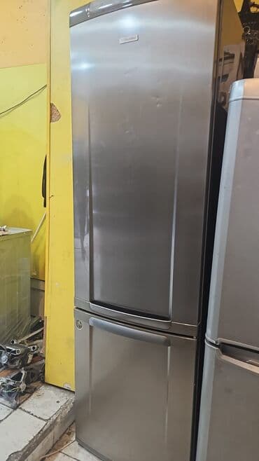 2 qapılı Electrolux Soyuducu Satılır, rəng - Gümüşü lalafo.az -da 2 qapılı Electrolux Soyuducu Satılır, rəng - Gümüşü