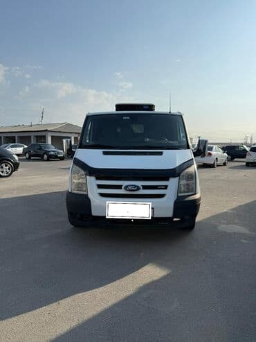 Ford Transit soyuduculu yük mikroavtobusu - Kuzov: qapalı furqon, iki lalafo.az -da Ford Transit soyuduculu yük mikroavtobusu - Kuzov: qapalı furqon, iki