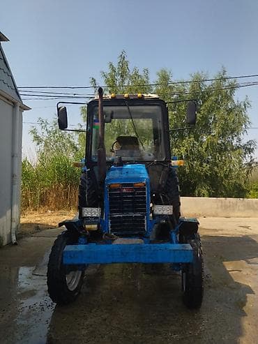 Belarus MTZ tipli təkərli traktor - Rəng: mavi - Kabinli, tam qapalı lalafo.az -da Belarus MTZ tipli təkərli traktor - Rəng: mavi - Kabinli, tam qapalı