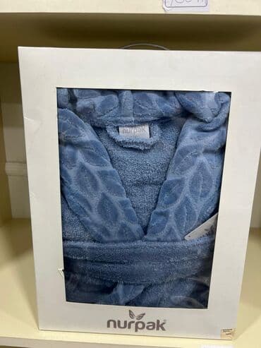 Nurpak xalat dəsti - Brend: Nurpak - Model: kapüşonlu xalat - lalafo.az -da Nurpak xalat dəsti - Brend: Nurpak - Model: kapüşonlu xalat -