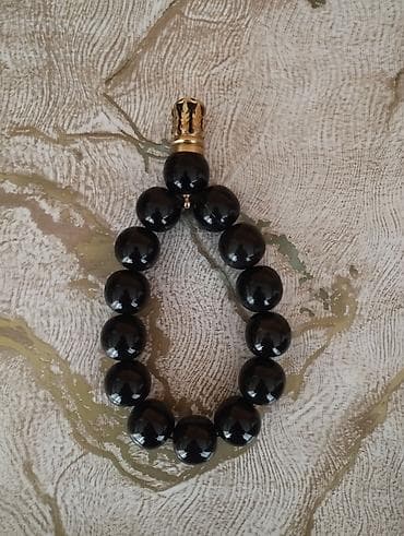 Məhsul: Qara muncuqlu buynuzdan hazrlanıb Təsvir: - Dekorativ lalafo.az -da Məhsul: Qara muncuqlu buynuzdan hazrlanıb Təsvir: - Dekorativ