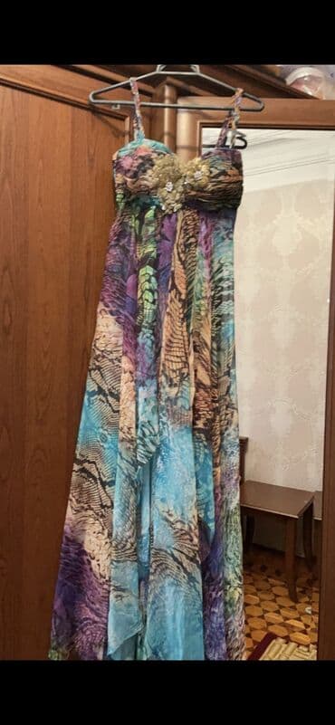 Ziyafet paltarları 36-38 razmer lalafo.az -da Ziyafet paltarları 36-38 razmer