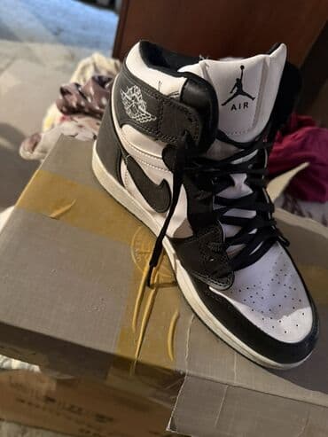 Информатика: Məhsul: Yüksəkboğaz idman ayaqqabısı – qara/ağ rəng kombinində at lalafo.az — 4 Информатика: Məhsul: Yüksəkboğaz idman ayaqqabısı – qara/ağ rəng kombinində — 4