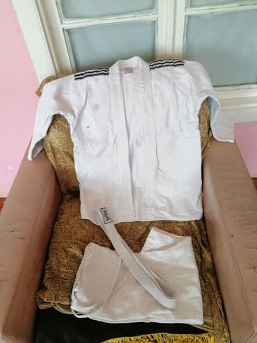 Шлемы: Salam aleykum Oglan ve qiz uşaqlari ücün az işlenmiş Cüdo kimanolari at lalafo.az — 13 Шлемы: Salam aleykum Oglan ve qiz uşaqlari ücün az işlenmiş Cüdo kimanolari — 13