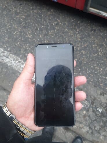 Redmi Note 5, 64 GB, rəng - Qara, Sensor, Barmaq izi, İki sim kartlı lalafo.az -da Redmi Note 5, 64 GB, rəng - Qara, Sensor, Barmaq izi, İki sim kartlı