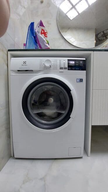 Paltaryuyan maşın Electrolux, 6 kq, İşlənmiş, Avtomat lalafo.az -da Paltaryuyan maşın Electrolux, 6 kq, İşlənmiş, Avtomat