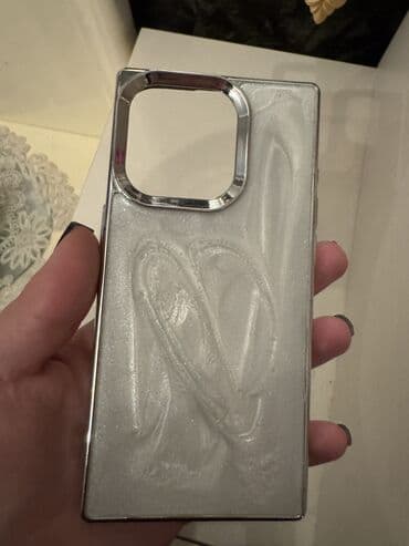 4 ü birlikdə 15 manat yeni kabrolardı. İp 15 pro lalafo.az -da 4 ü birlikdə 15 manat yeni kabrolardı. İp 15 pro