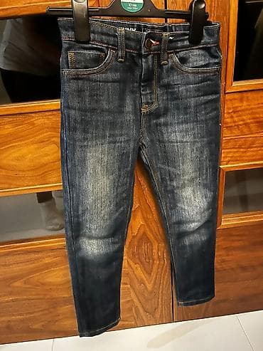 Джинсы для мальчика на 8 лет lalafo.az -da Джинсы для мальчика на 8 лет