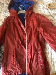 Benneton ветровка. На мальчика 11-13 лет размер 3XL. В идеальном lalafo.az -da Benneton ветровка. На мальчика 11-13 лет размер 3XL. В идеальном