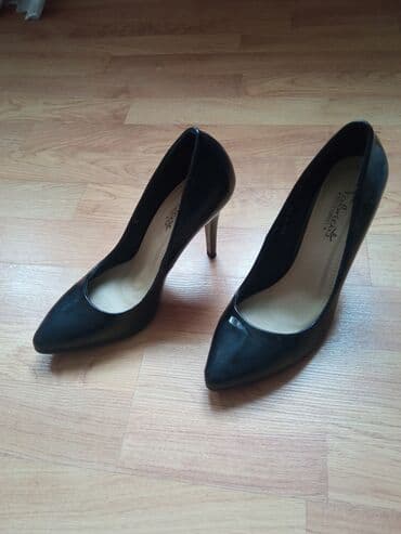 Угги: Туфли, Размер: 36, цвет - Черный, Б/у at lalafo.az — 3 Угги: Туфли, Размер: 36, цвет - Черный, Б/у — 3