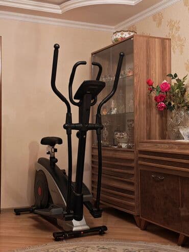 Elliptik trenajor – evdə kardio və ümumi bədən məşqləri üçün lalafo.az -da Elliptik trenajor – evdə kardio və ümumi bədən məşqləri üçün