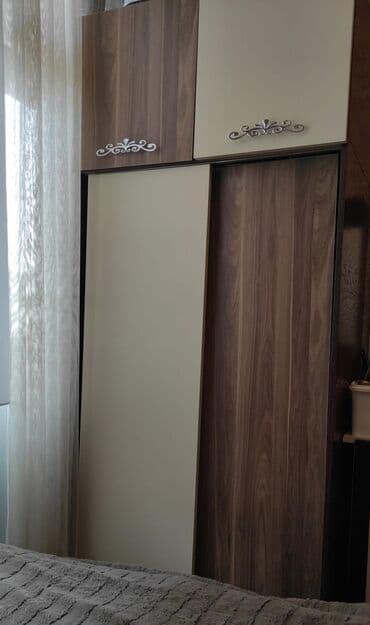 İşlənmiş, Açılan, 2 qapılı Qarderob, paltar dolabı lalafo.az -da İşlənmiş, Açılan, 2 qapılı Qarderob, paltar dolabı