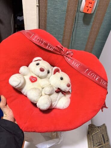 Dekorasiya biraz tozlanıb 15 azn allnıb lalafo.az -da Dekorasiya biraz tozlanıb 15 azn allnıb