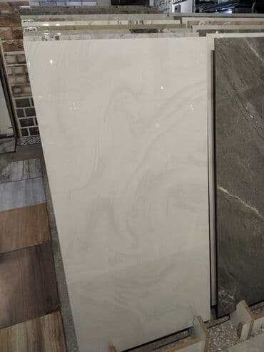 Böyük ölçülü keramika/porcelan plitə - Rəng və naxış: açıq krem-ağ lalafo.az -da Böyük ölçülü keramika/porcelan plitə - Rəng və naxış: açıq krem-ağ
