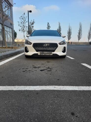 Hyundai Elantra: 2 l | 2020 il Hetçbek lalafo.az -da Hyundai Elantra: 2 l | 2020 il Hetçbek