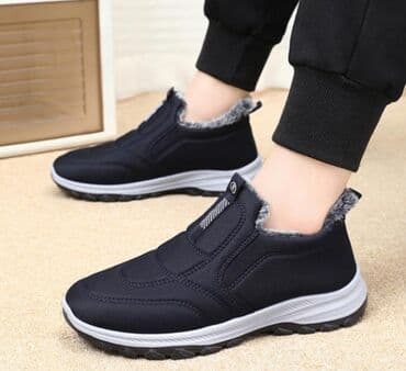 Ölçüsü. 41-44 qədər. Qışlıq isti kişilər üçün slip-on idman lalafo.az -da Ölçüsü. 41-44 qədər. Qışlıq isti kişilər üçün slip-on idman