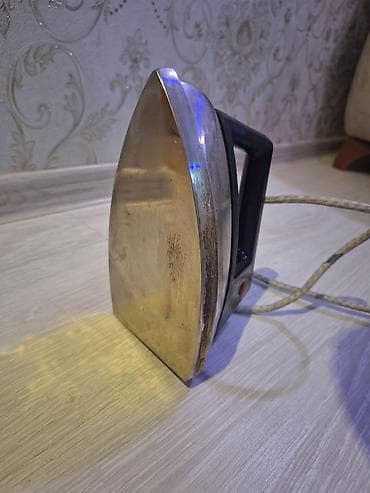 Elektrik ütü - Klassik, mexaniki idarəetməli quru ütü - Paslanmayan lalafo.az -da Elektrik ütü - Klassik, mexaniki idarəetməli quru ütü - Paslanmayan