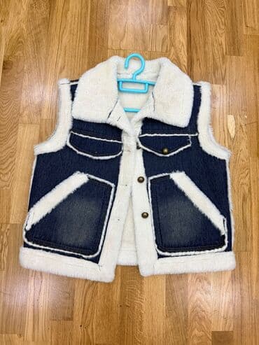 Jilet, Qız üçün, 14 - 16 yaş lalafo.az -da — 1 Jilet, Qız üçün, 14 - 16 yaş — 1