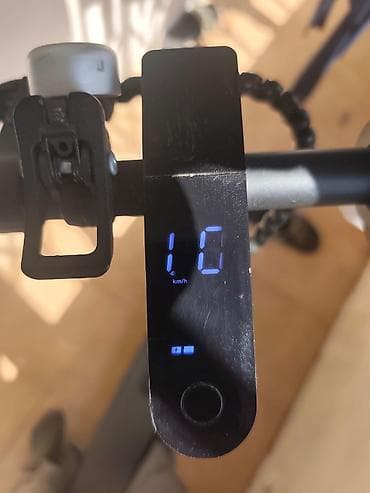Elektrik skuter max sürət 35km problemi yoxdur təcili satılır!!! lalafo.az -da Elektrik skuter max sürət 35km problemi yoxdur təcili satılır!!!