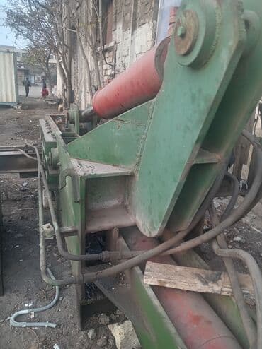 Alçipan: Hidravlik metal presi – qırıntıların sıxılıb briket və ya paket halına lalafo.az -da — 6 Alçipan: Hidravlik metal presi – qırıntıların sıxılıb briket və ya paket halına — 6