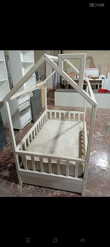 Oğlan və qız üçün, Çarpayı, Bazasız, Matras ilə, Siyirməsiz lalafo.az -da Oğlan və qız üçün, Çarpayı, Bazasız, Matras ilə, Siyirməsiz