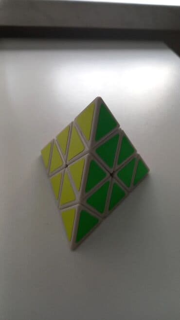 Кубик рубика в форме пирамиды,новый lalafo.az -da Кубик рубика в форме пирамиды,новый