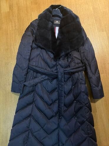 Karolina Valiant qadın uzun şişmə palto - Rəng: qara - Model: uzun lalafo.az -da Karolina Valiant qadın uzun şişmə palto - Rəng: qara - Model: uzun