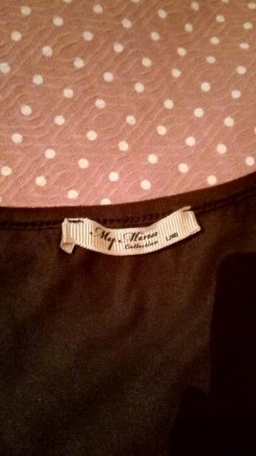 Paltar-25azn.
Платье- 25azn lalafo.az -da Paltar-25azn.
Платье- 25azn