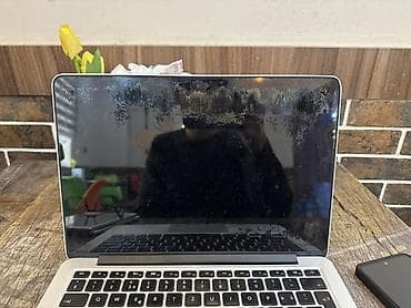 Apple MacBook Pro 13" (Retina) Ekranda qorduyunuz kimi leke var lalafo.az -da — 2 Apple MacBook Pro 13" (Retina) Ekranda qorduyunuz kimi leke var — 2