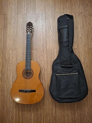 Başlıq: Klassik gitara Valencia CG10 + çexol Təsvir: Orijinal Valencia lalafo.az -da Başlıq: Klassik gitara Valencia CG10 + çexol Təsvir: Orijinal Valencia